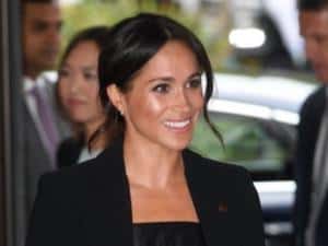 Prince Harry and Meghan Markle Attend WellChild Awards - Dress Like A ...