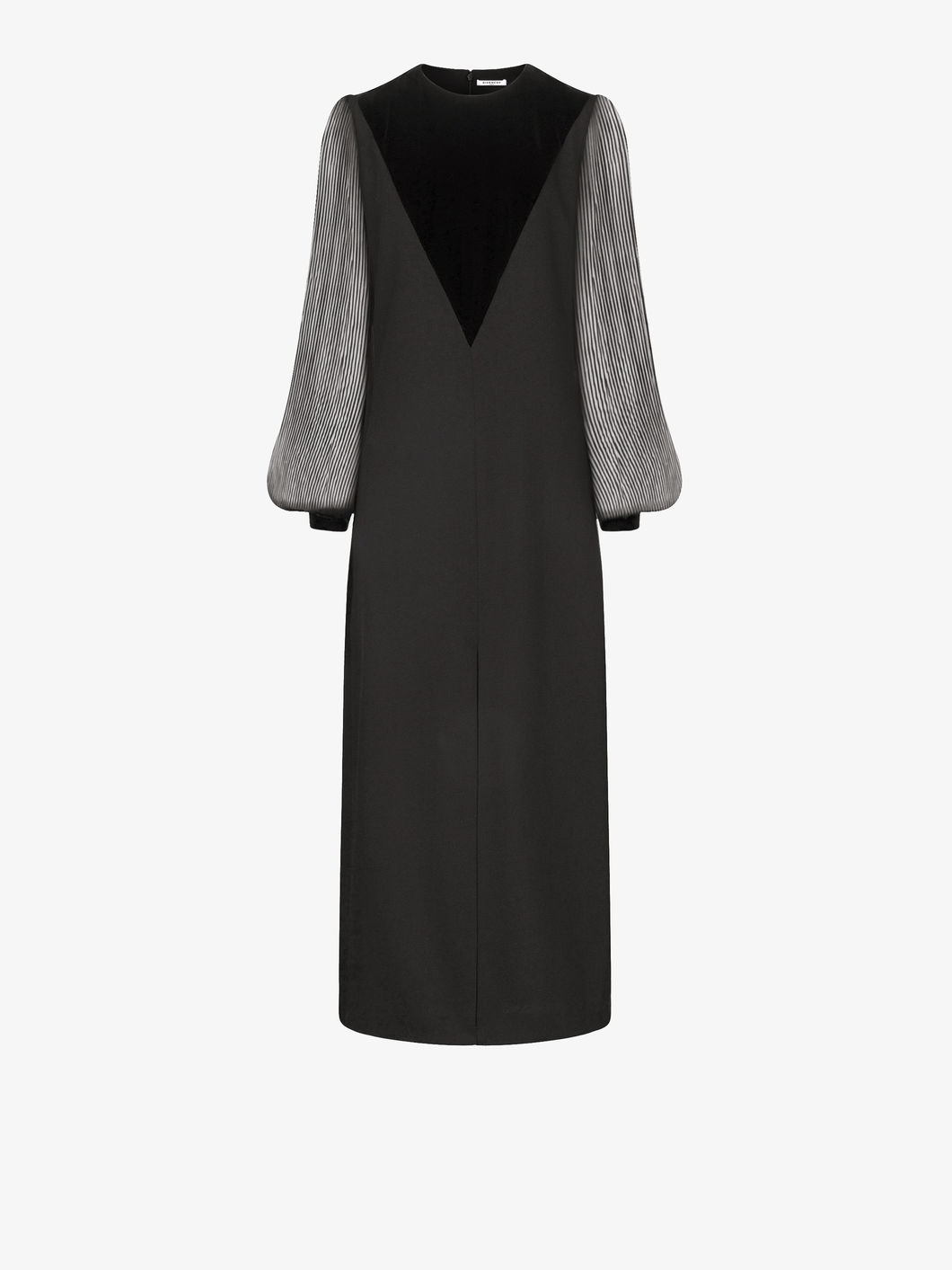 Meghan Markle Wears Black Givenchy for Oceania Exhibit - Dress Like A ...