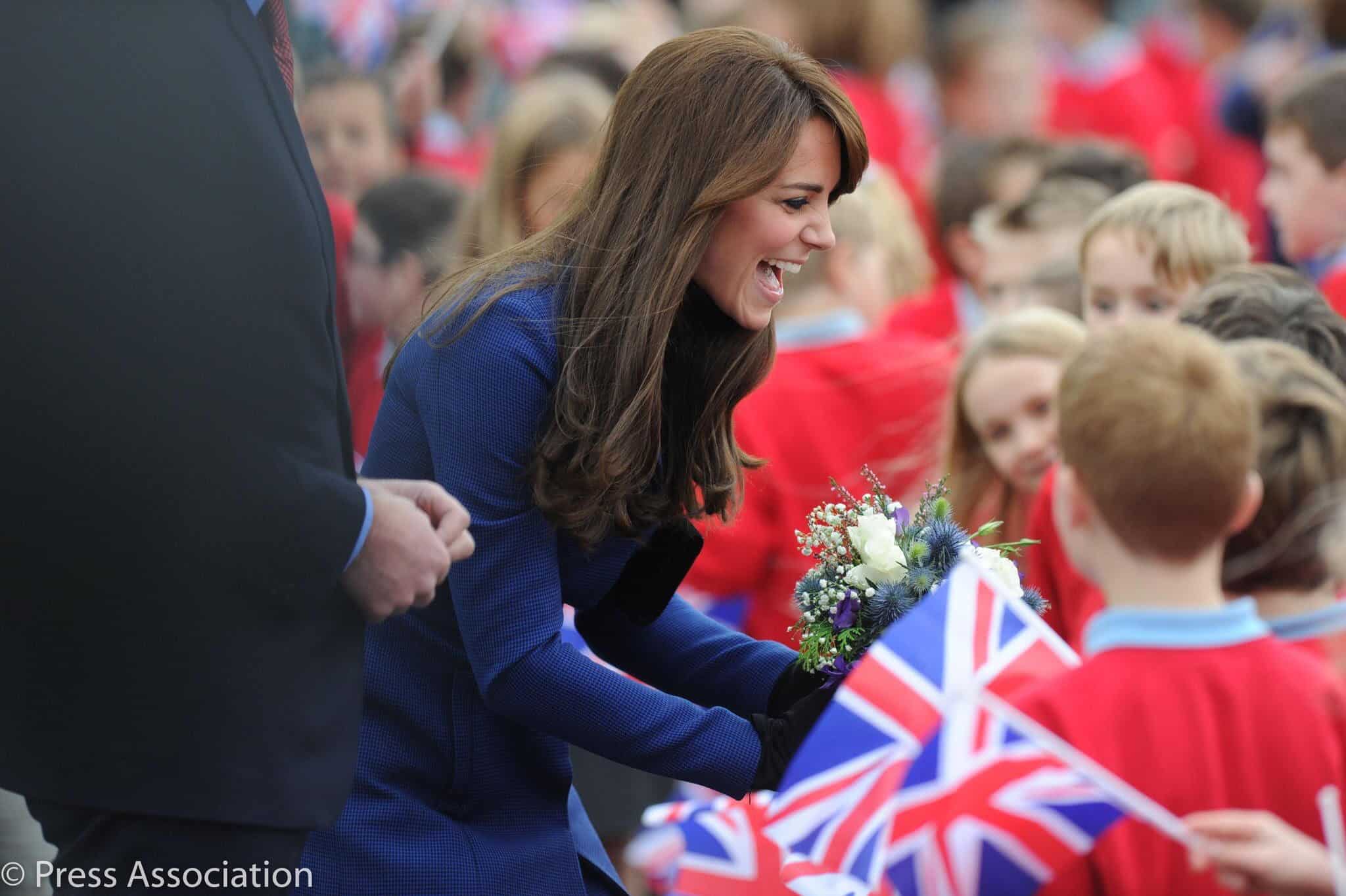 The Duchess of Cambridge in Scottish Tartan for a Visit to Dundee ...