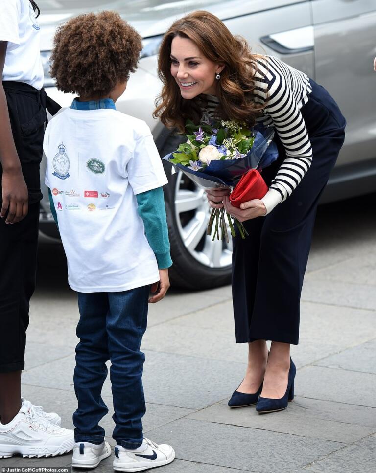Duchess of Cambridge in Nautical Stripes for Regatta Launch with Prince ...