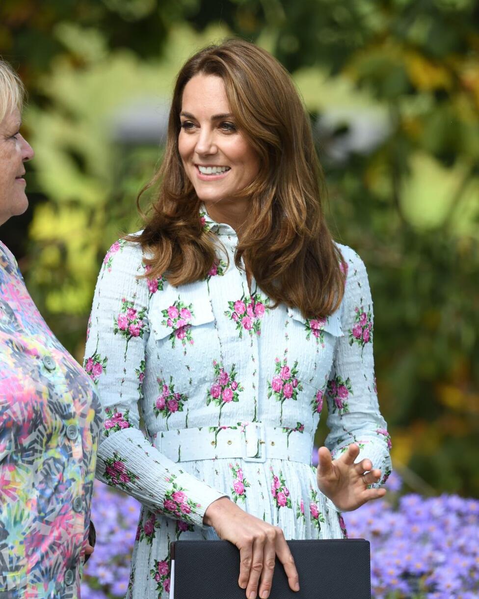 Kate Middleton and Meghan Markle's Favorite Stationary and Handbag Label is  Having a Sale - Dress Like A Duchess