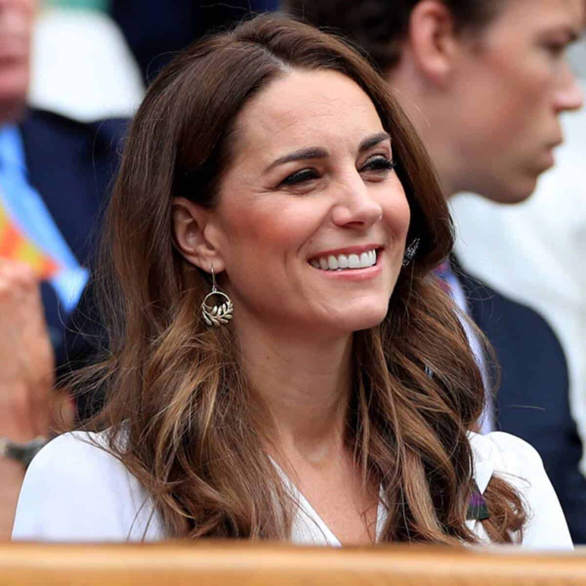 Play CopyKate with these Kate Middleton Inspired Leaf Earrings - Dress ...