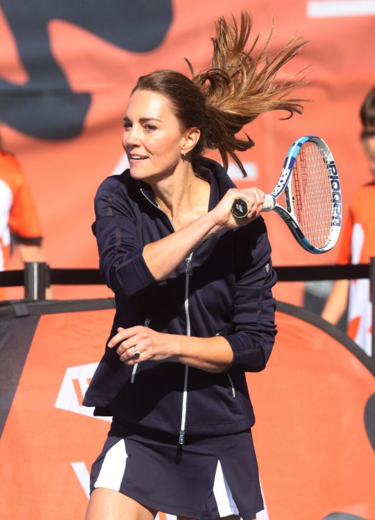 Kate Middleton Wears Fitness Outfit for Sporty Outing with Tennis Champ ...