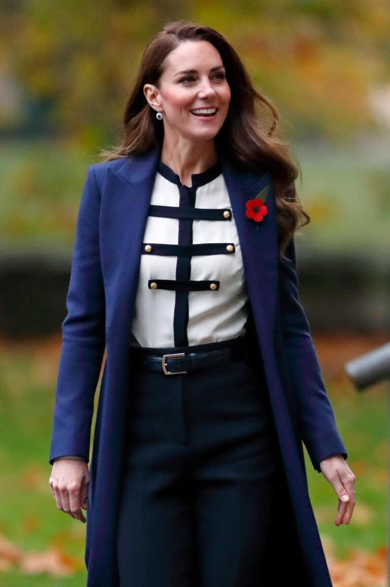 Kate Middleton Wears Repeat Alexander McQueen Blouse for Museum Visit ...