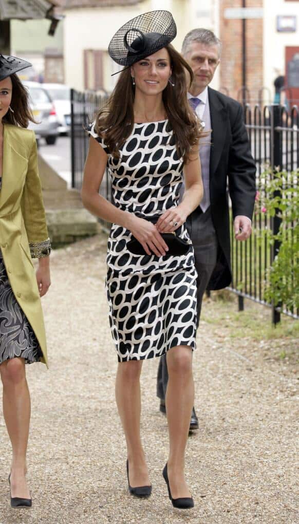 Kate Middleton's Emmy London Natasha clutch bag in cobalt blue