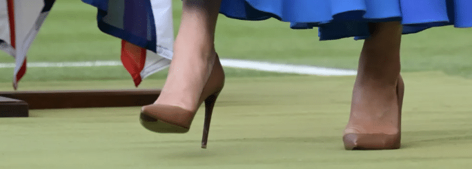 Kate Middleton Stuns in Two-Tone Blue Dress at Wimbledon - Dress Like A Duchess Kate Middleton Stuns in Two-Tone Blue Dress at Wimbledon - Dress Like A Duchess